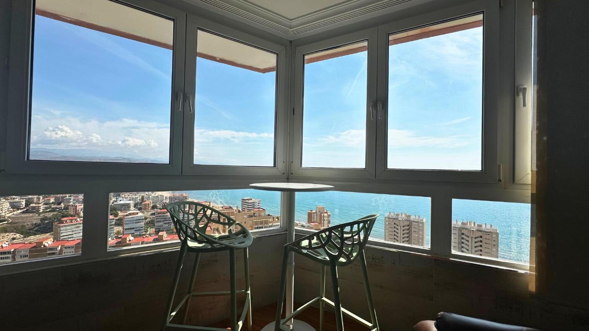Atico A 50M Del Mar. Parking Gratis. A/C Appartement El Campello Buitenkant foto
