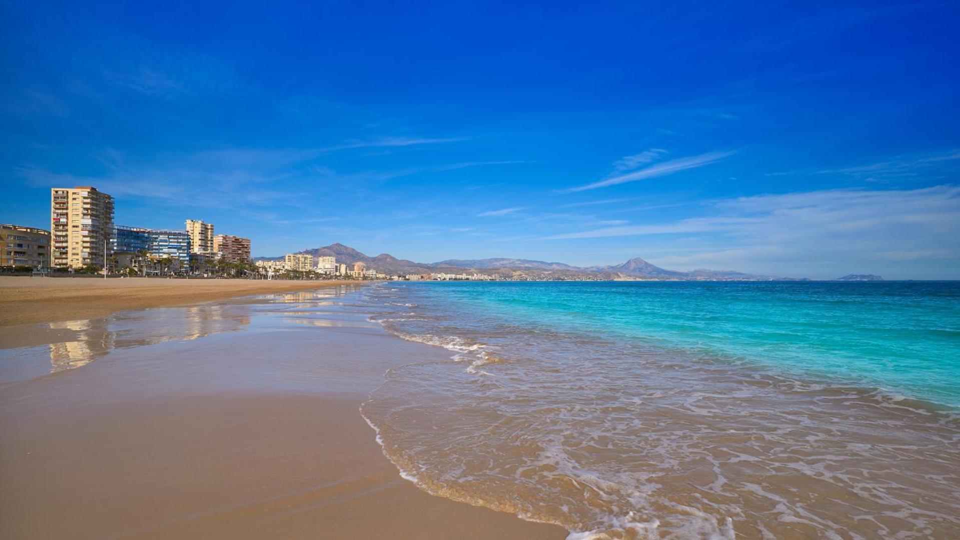 Atico A 50M Del Mar. Parking Gratis. A/C Appartement El Campello Buitenkant foto