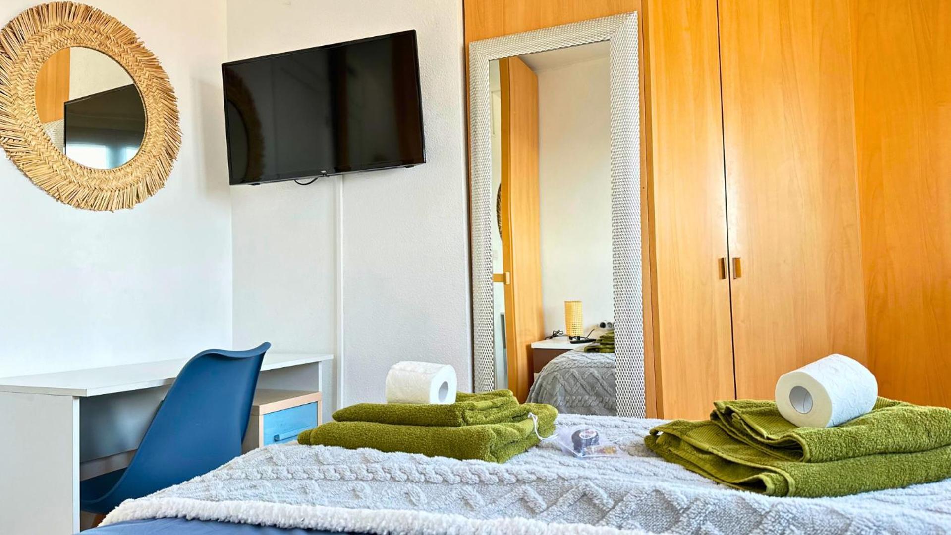 Atico A 50M Del Mar. Parking Gratis. A/C Appartement El Campello Buitenkant foto