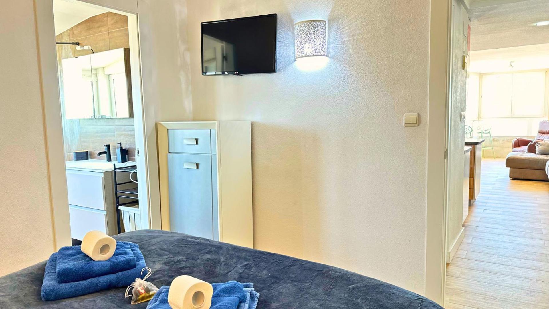 Atico A 50M Del Mar. Parking Gratis. A/C Appartement El Campello Buitenkant foto
